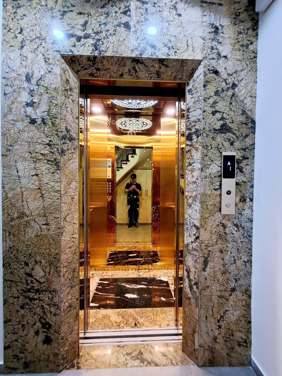 z6787061573836_d8899fe44c45555a1cf8ae381de0459e