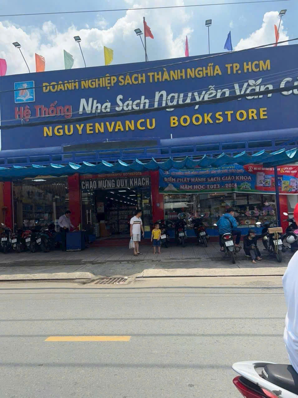 z6789821474643_cddac0e5fb9de864686ba116b9ac2fba