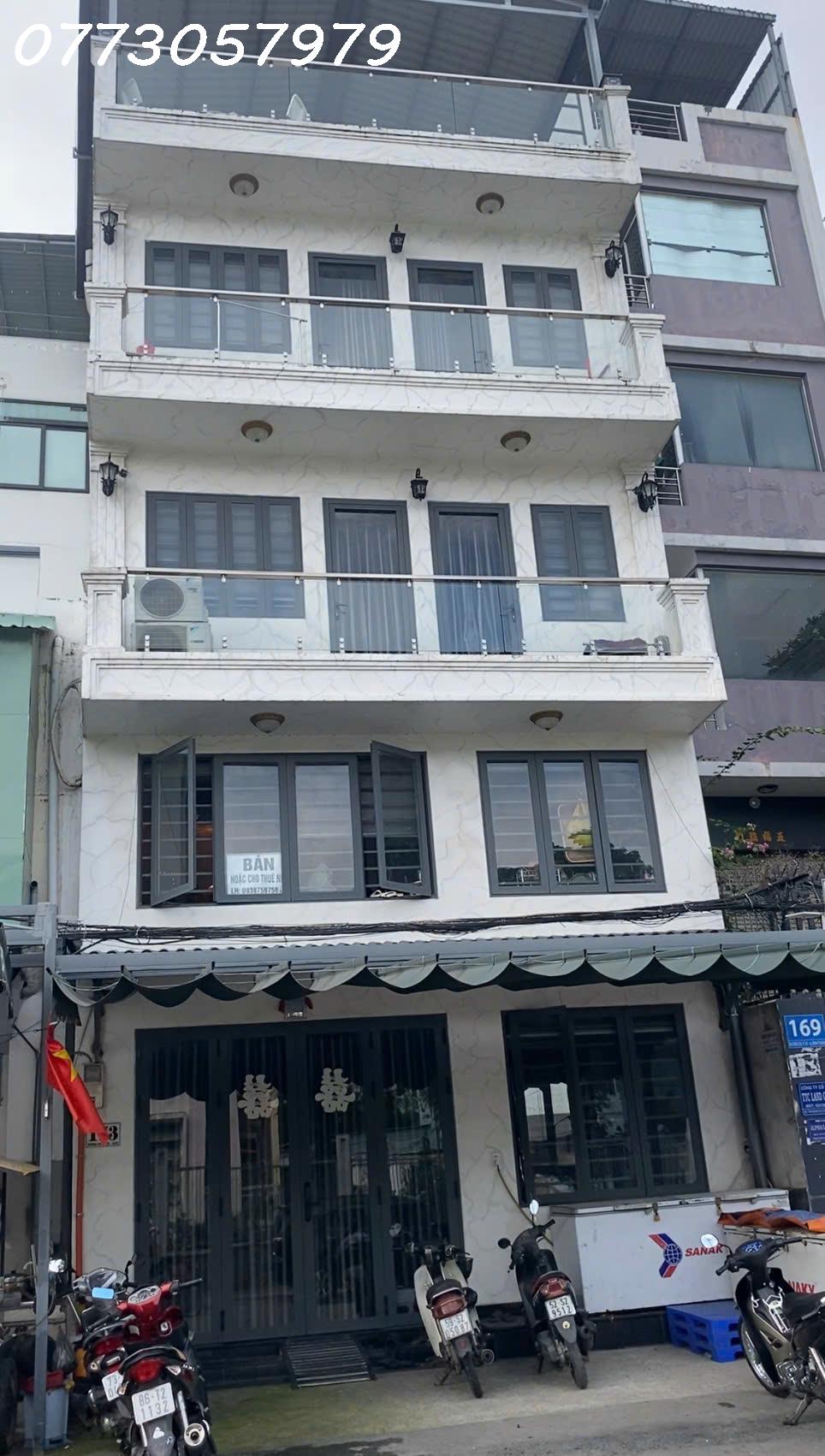 z6790598085164_d9c0bc05202f4ead97bed63d9c181551