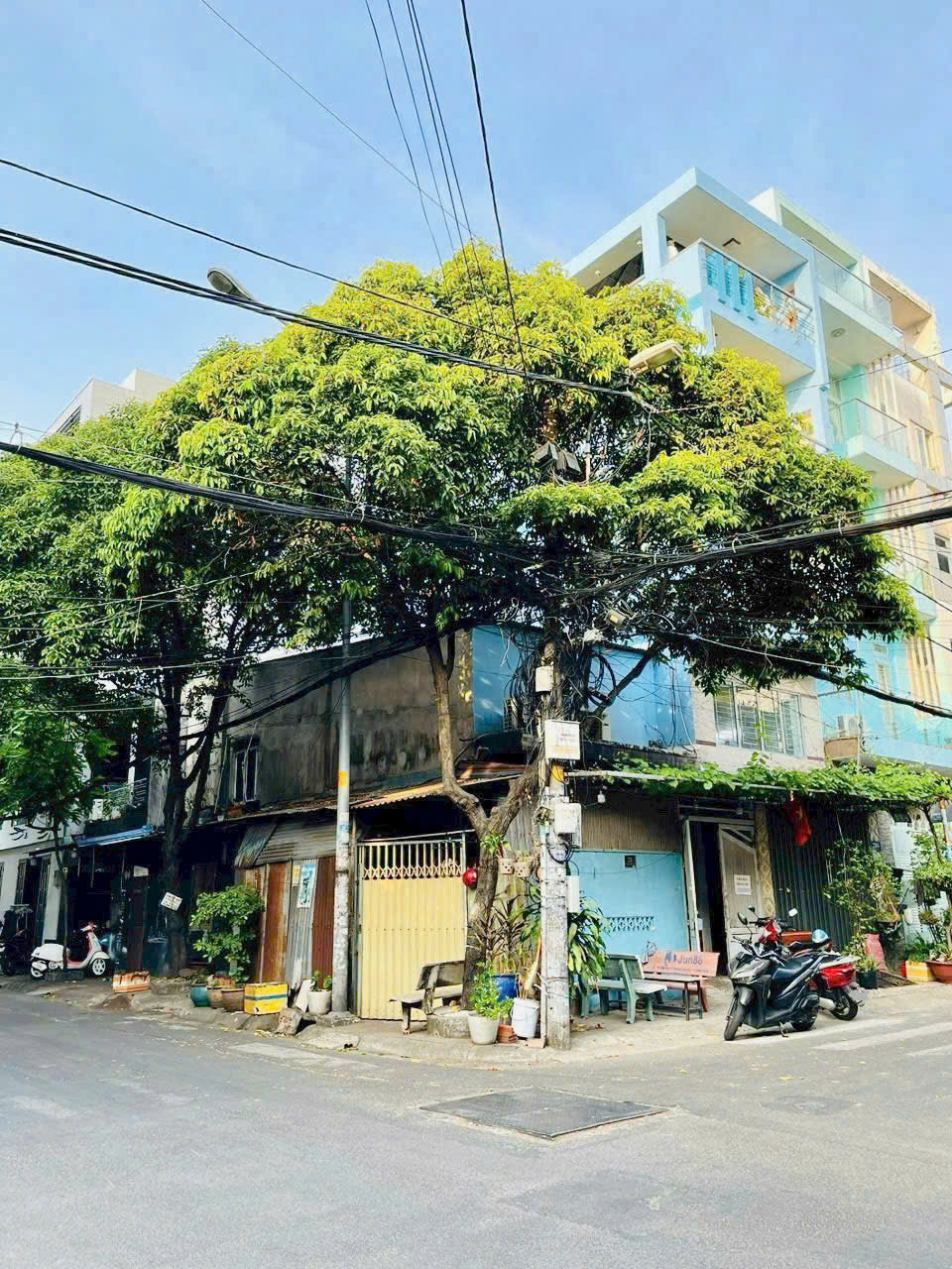 z6793578637317_d24412a49f3bebe999f52f91fb28b618