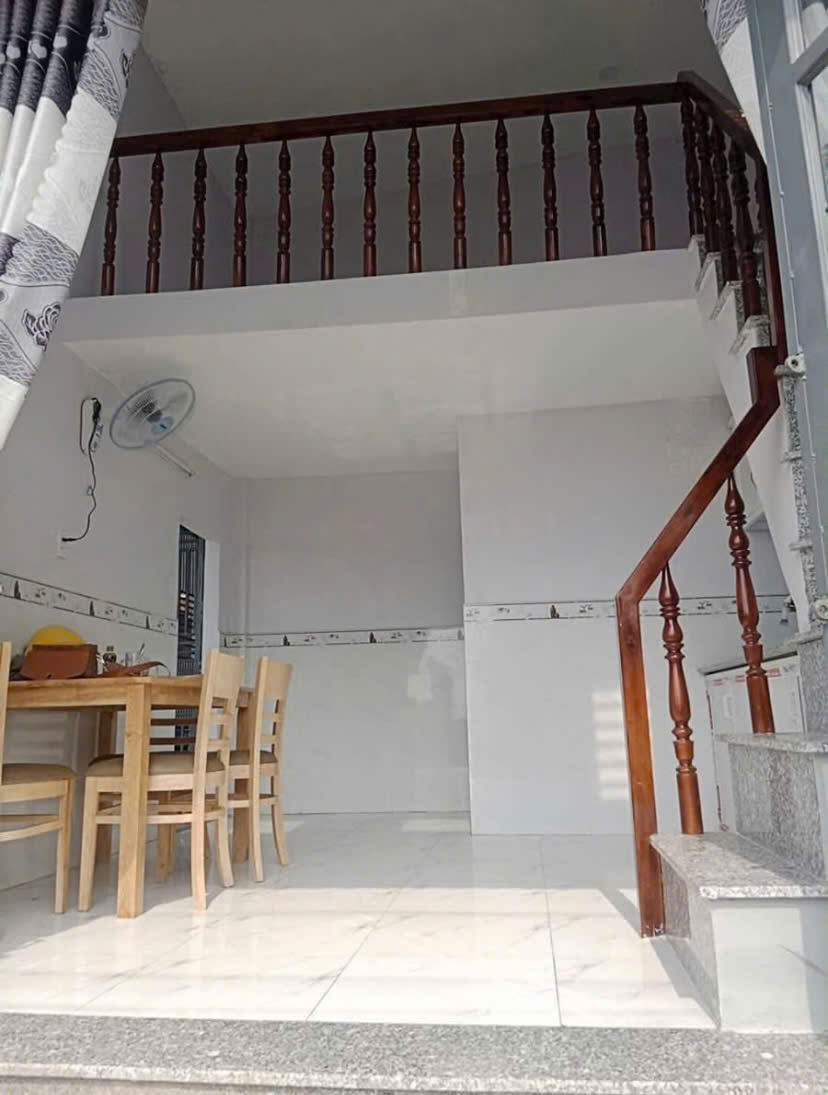 z6794399303935_53411ccf9e6cbc1b25fe82471b249587