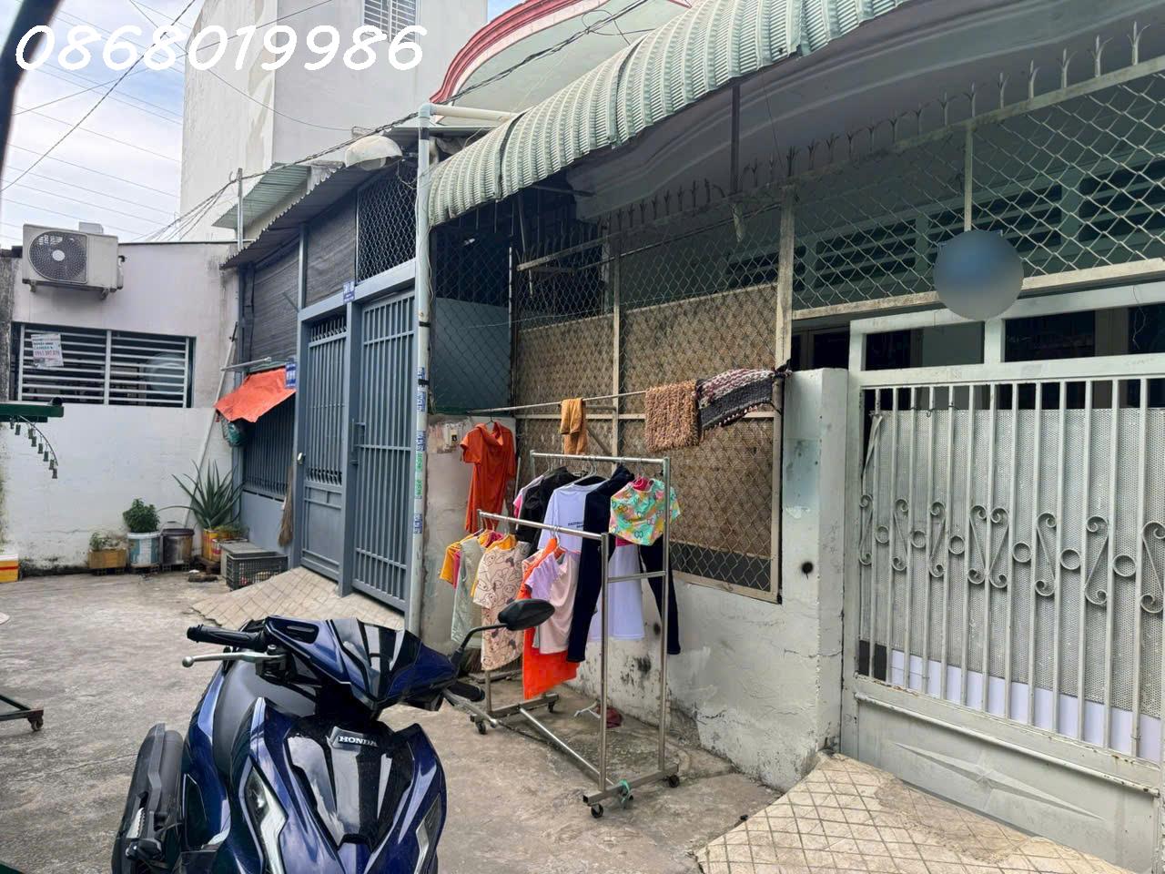 z6796050832324_cbe14505592aa99e385bd55d480b1384