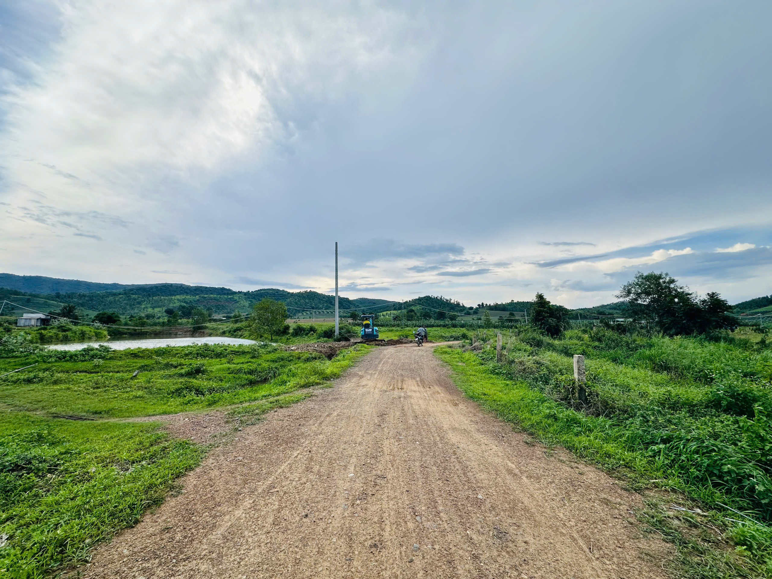 z6796174043700_12a1f6e25bdb16901e28ead7d710f55c