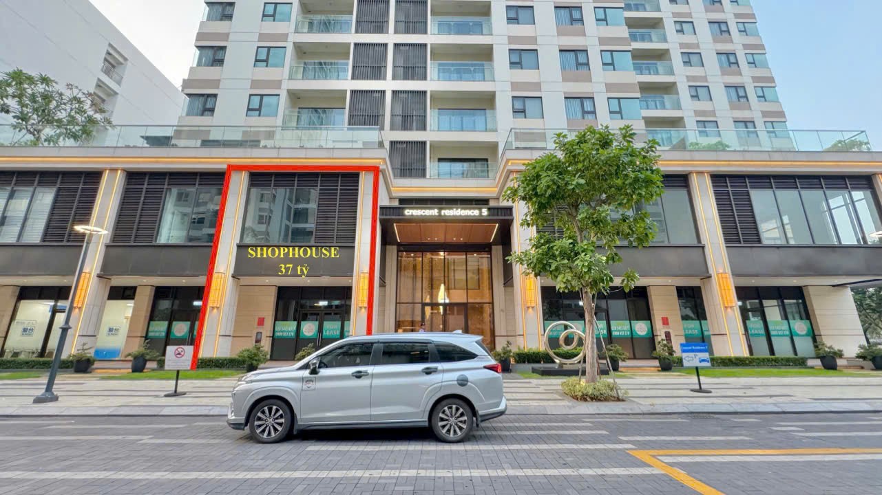 z6796376880258_49b7957367736343ef8f67a2d7270fec