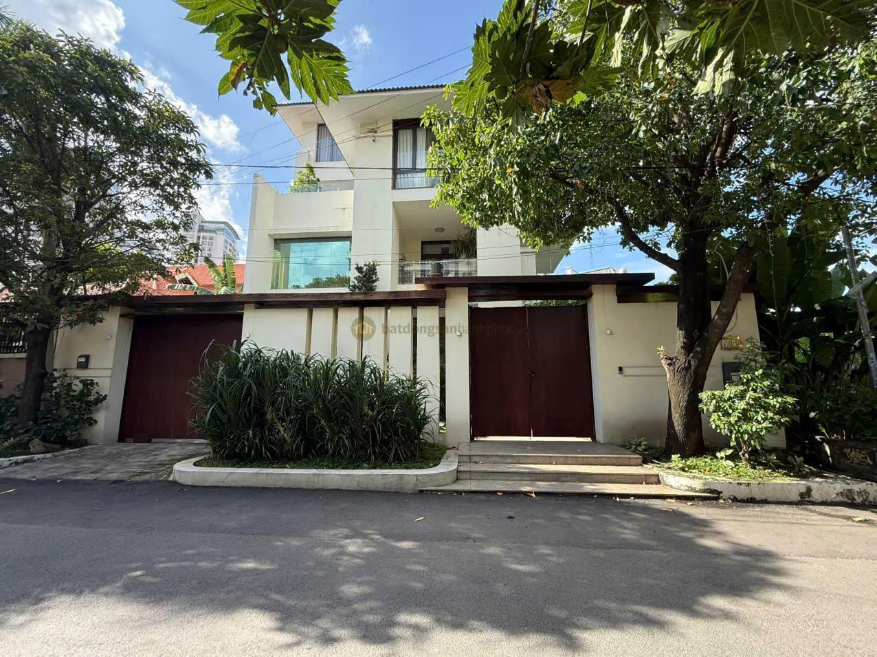 z6796391296772_3eada40ea7c32f8f3d924ec6203f7460