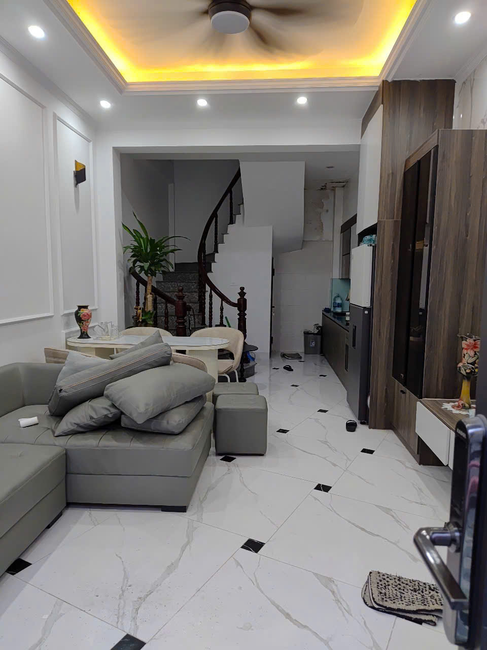 z6797451872779_706210f06495180123f42a0514f30626