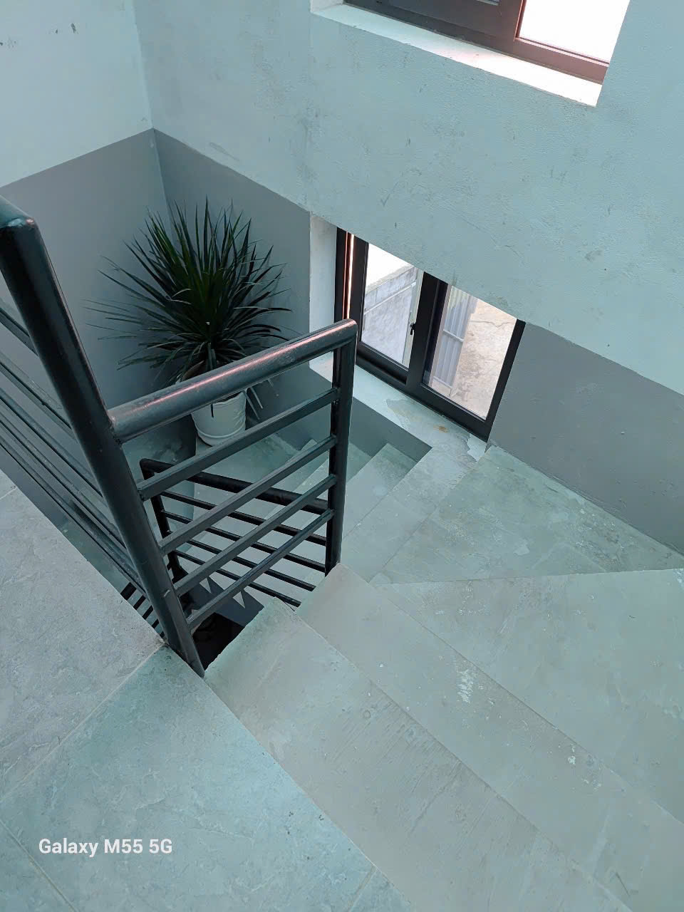 z6797476015056_2ce5907f6b1fedad340ba76f8a74a6fb