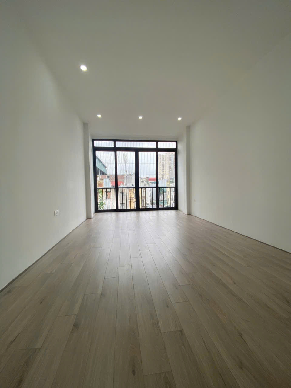 z6800184830158_8b68ec174a4f769ff234cbf91b8d54ab