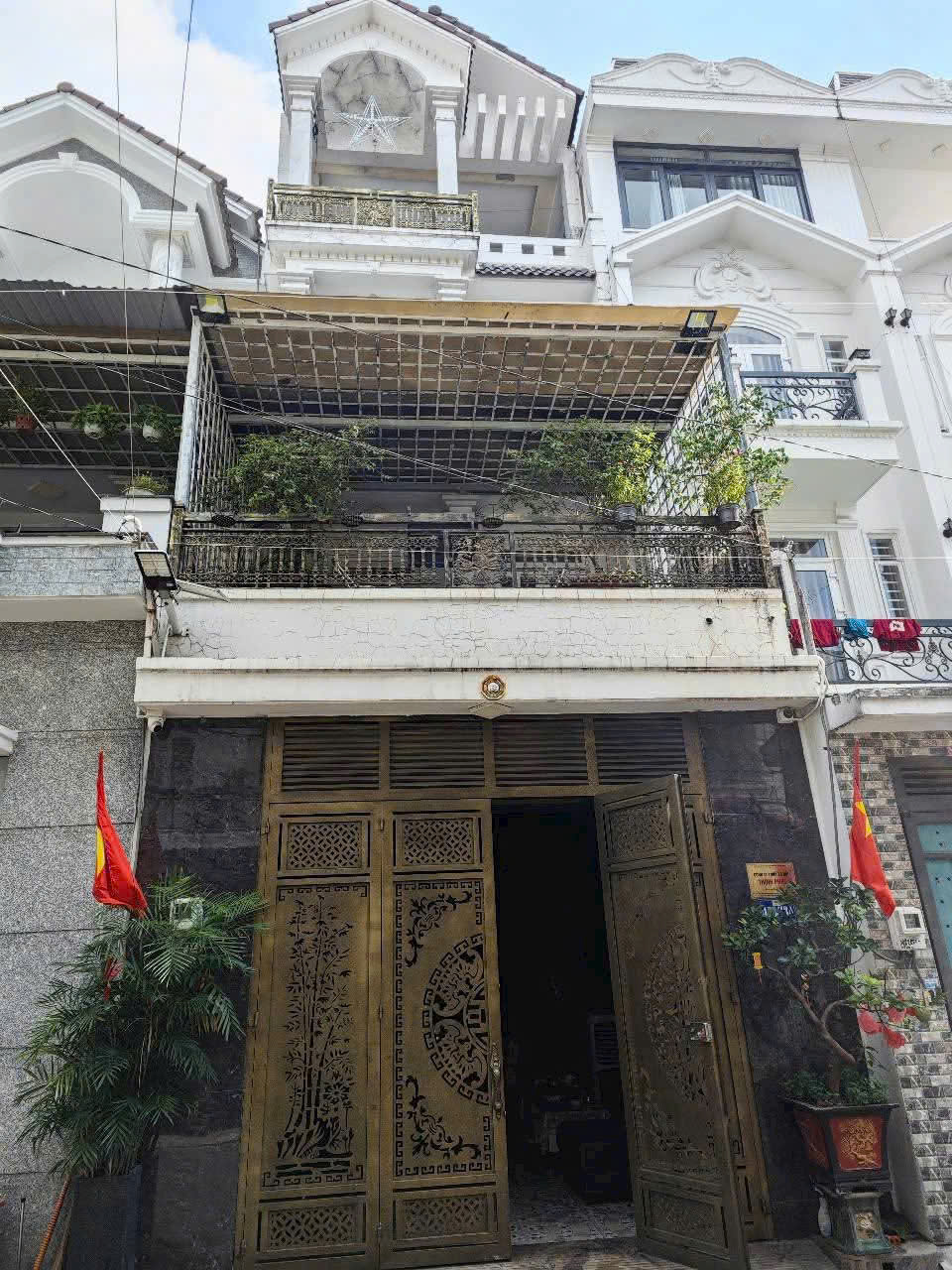 z6801238467518_50946cf9ecb21d929d1f7e56c4baaddf