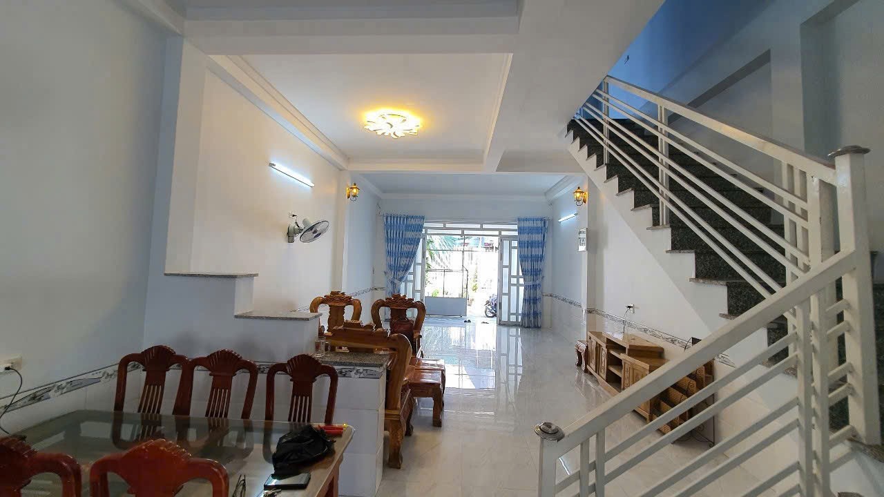 z6801782585609_4a4e4bd9feef44aa7587e3a729374c28