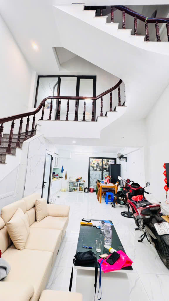 z6805155998200_f5d06c919383d87801658d57e9014417