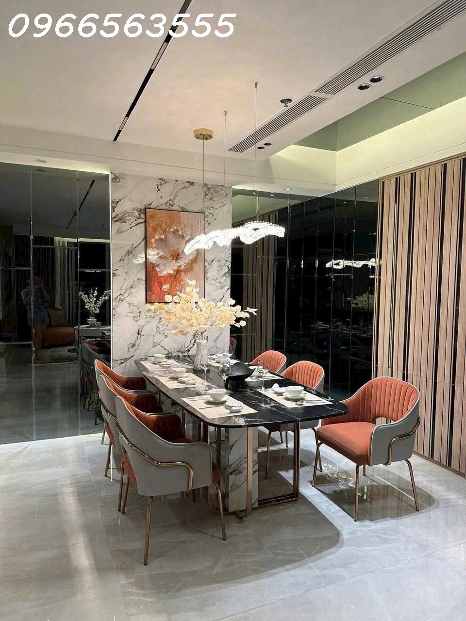 z6809204271255_d150426da04284584906108a113a6da1