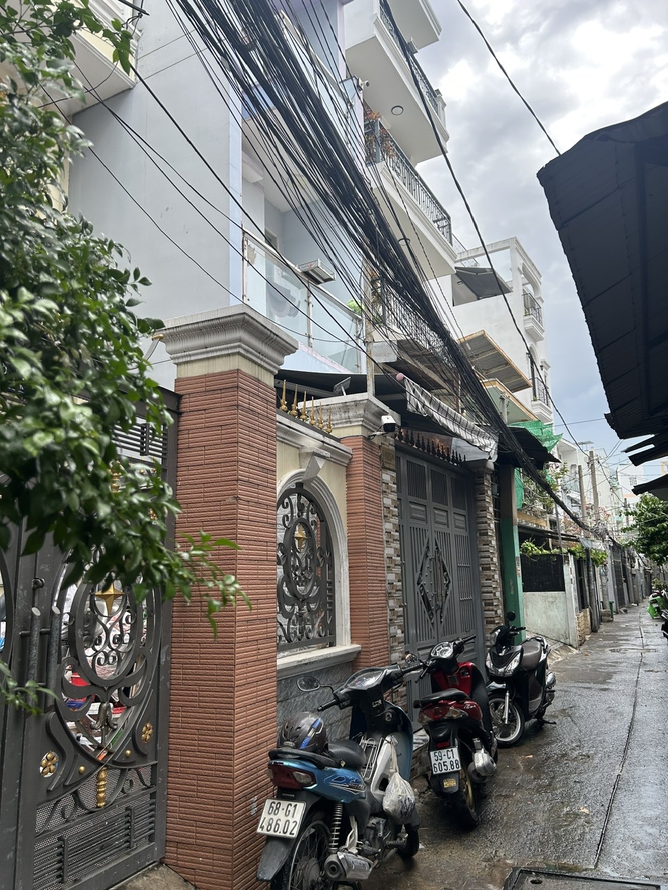 z6815551684486_5cd0862ae56aa7fab057ceb0752bc995