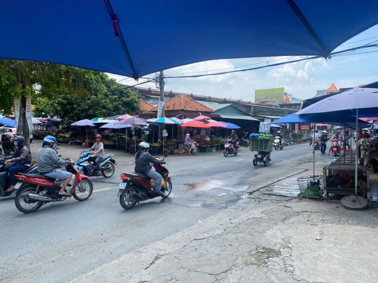 z6816138520097_7838401a33d4e1d1ee1408a13a2cd6e7