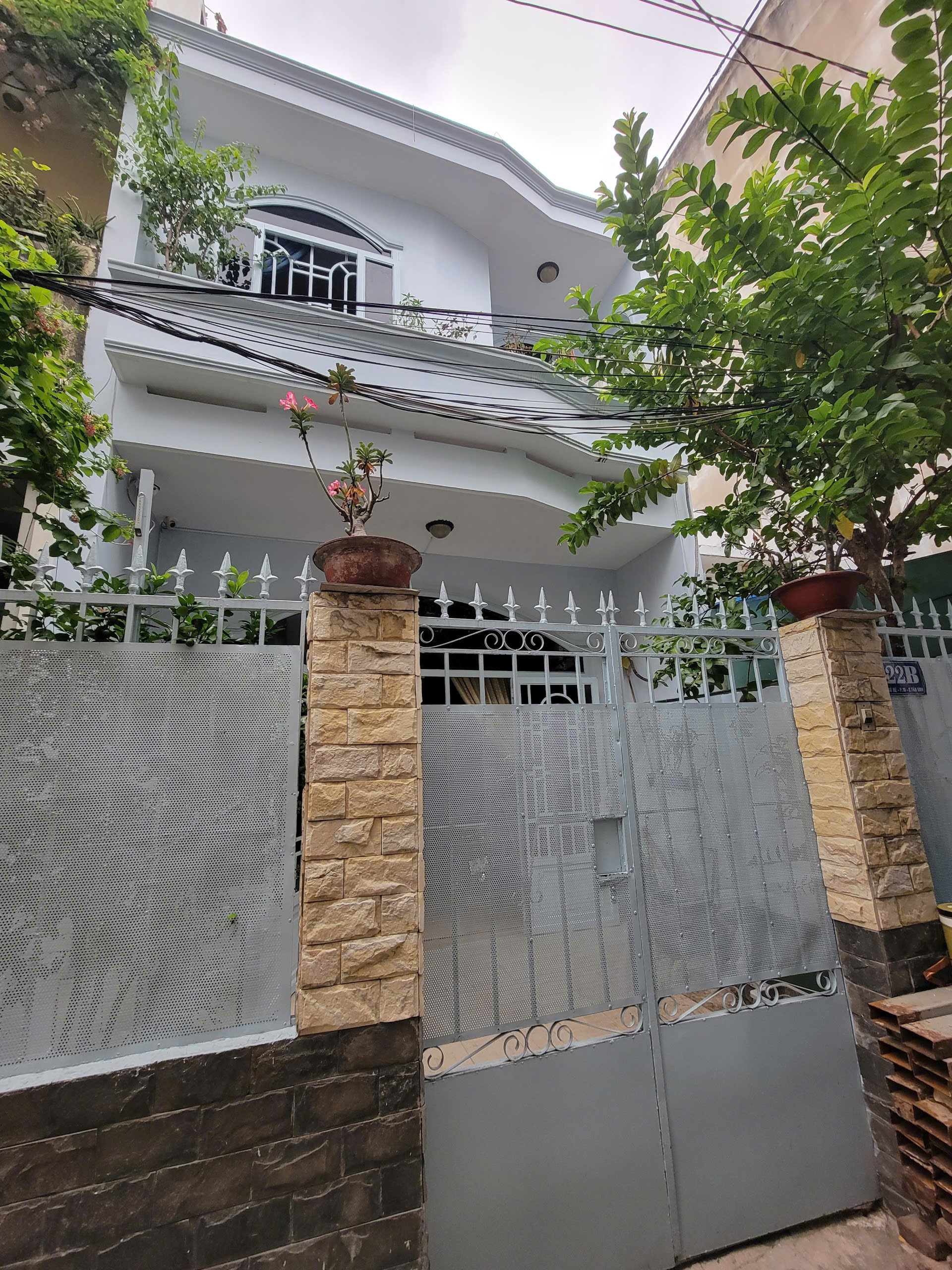 z6816250738380_58fa52c5ced96f1ec1737a1adf8e1d27