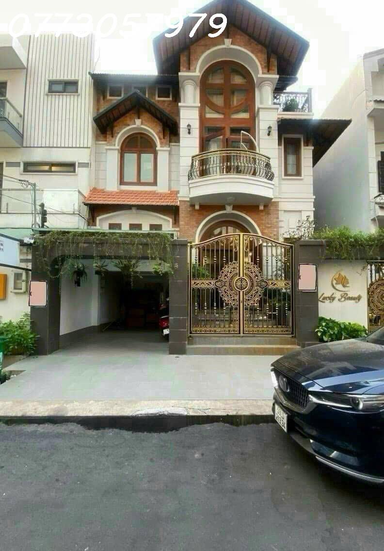 z6817009966088_7668837e91ca0af3016164050762214d