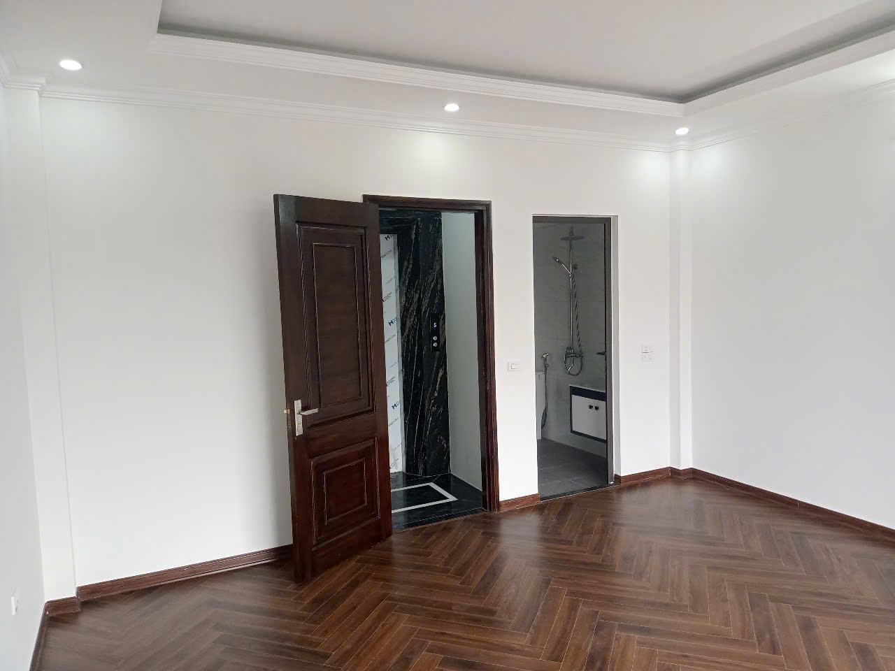 z6817255533188_6cd92ee6f8edba83f4130809b5e09f0a