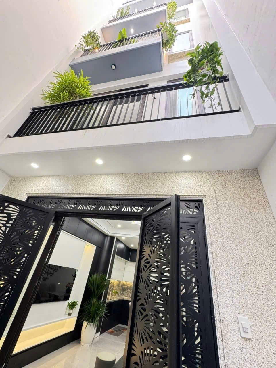 z6819142849951_a6ab548a2c657bdc364c54e46699b62f