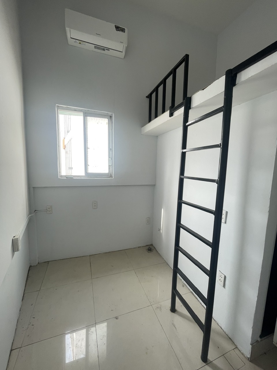 z6820227604772_0b210f90a1c9b0332262145e575556ed