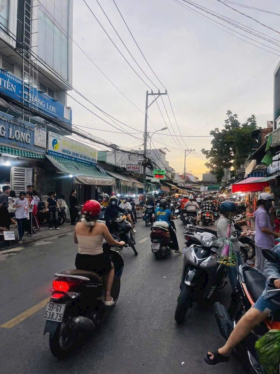 z6823259077763_63f889577863f0617353f7f49d32e70a