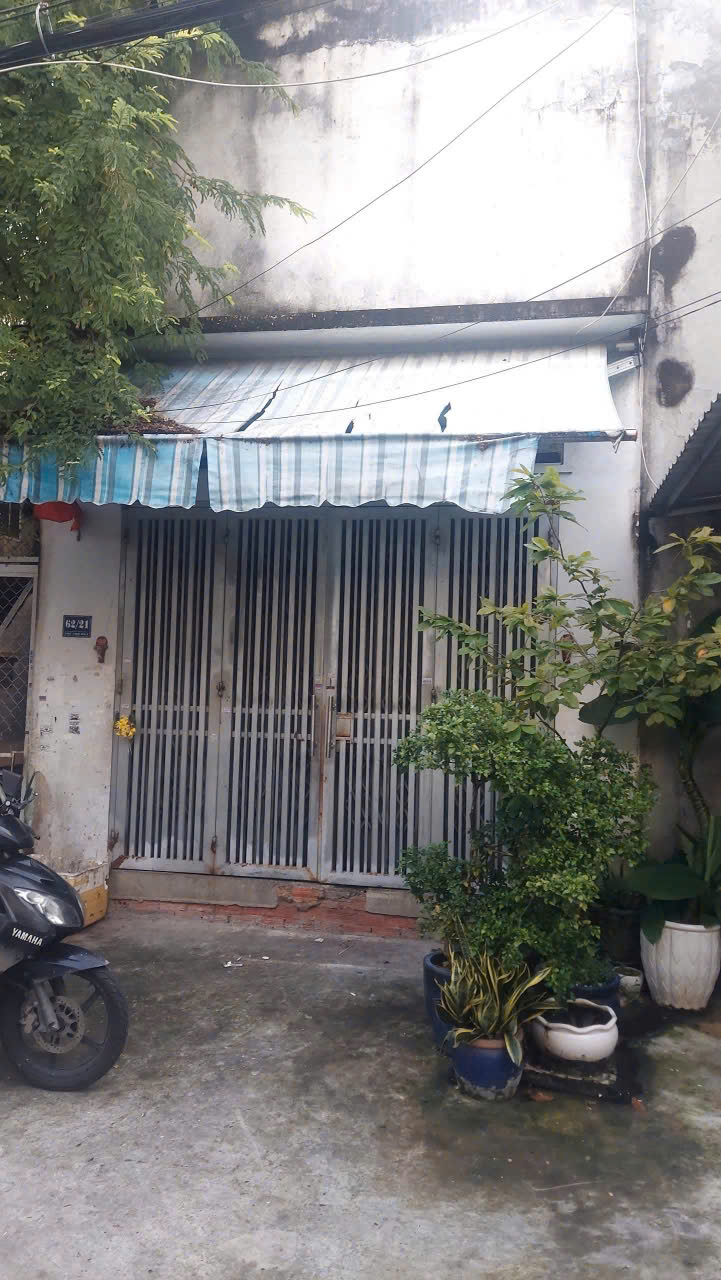 z6825727145586_72ba58d2ad03236161e4c0242468033b