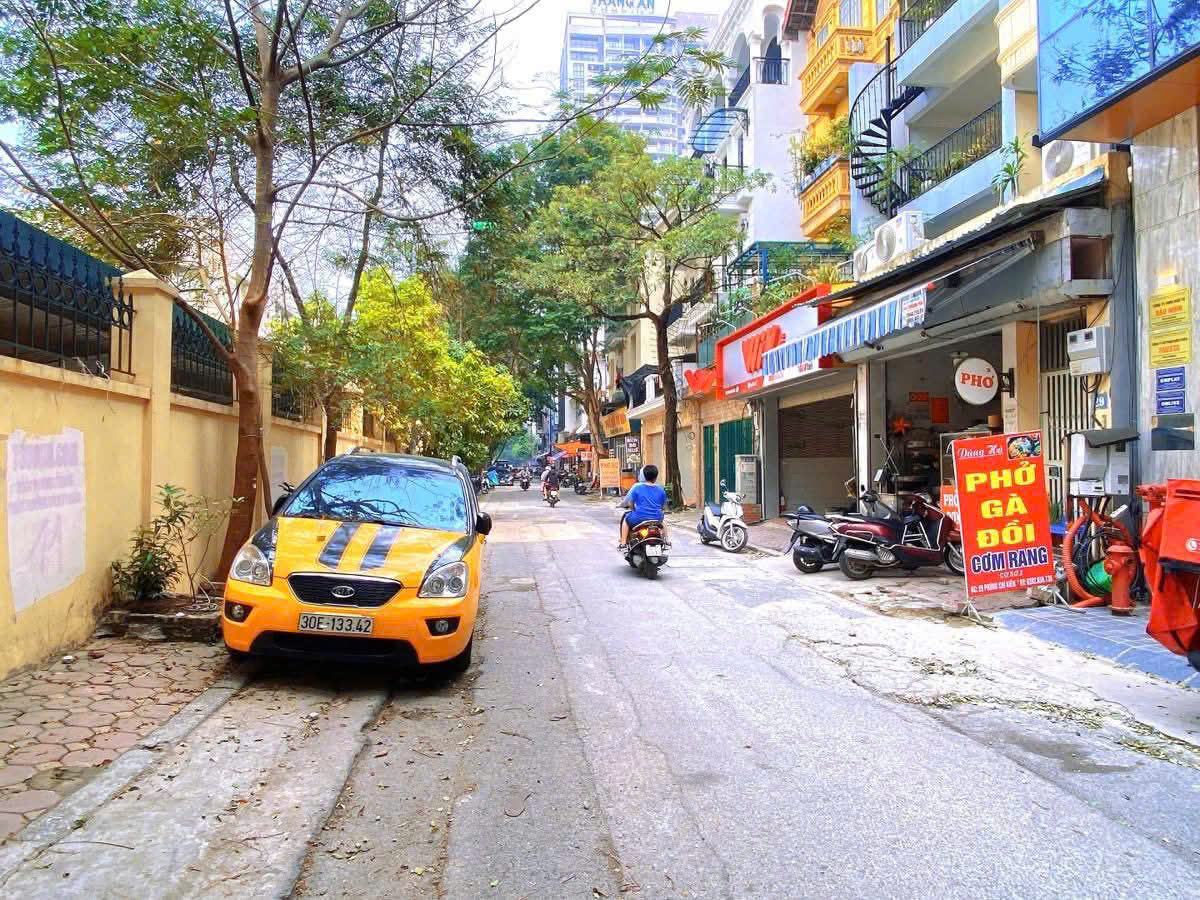 z6826668572354_48ab55f6f8f06c2a42b0e8b5dfabafc9