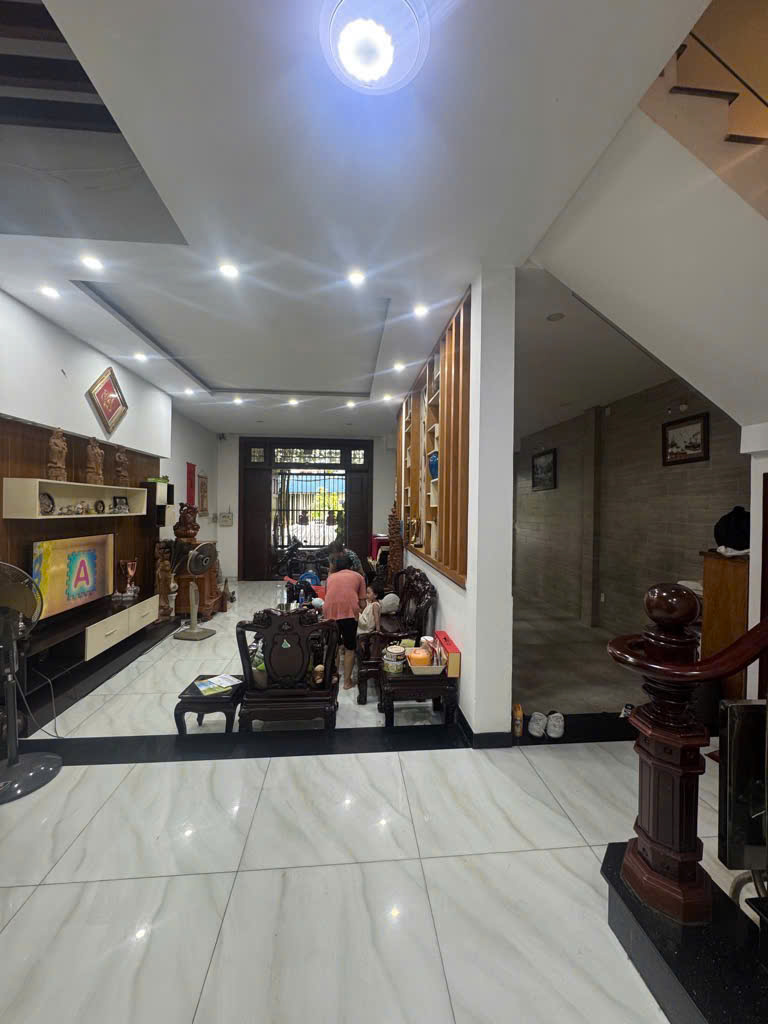 z6827304435320_2d1dc87a9852d20f811214b23309aca3