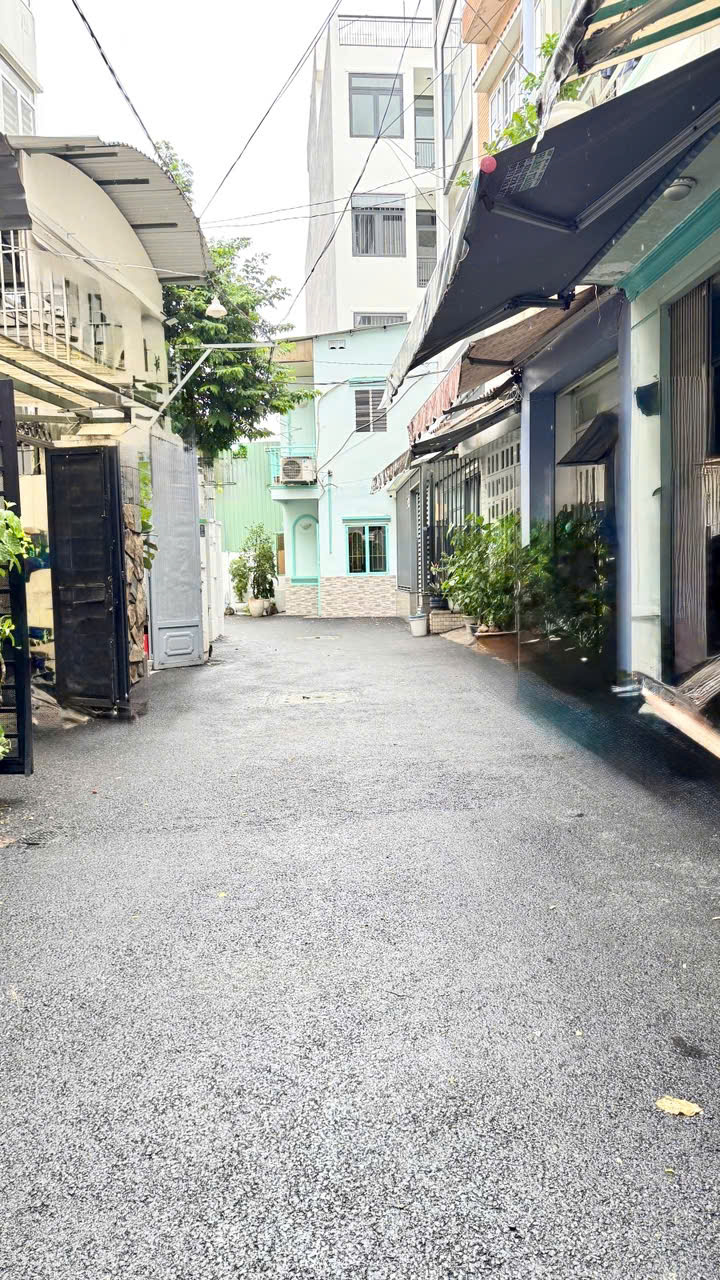 z6828643260642_0329b482012f02d4a5ac1ed649d9e8d9