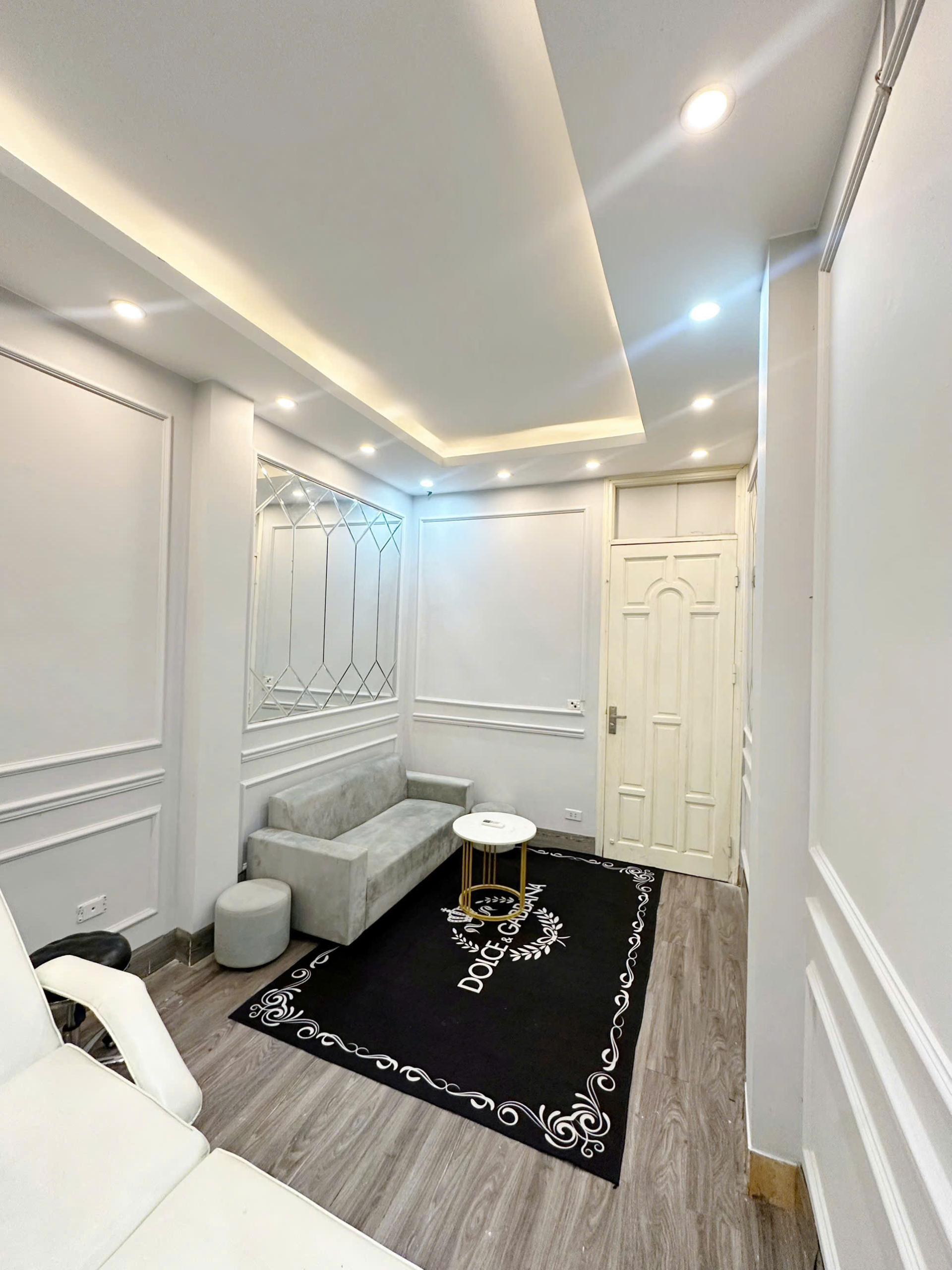 z6829715894572_ce81f177c48196572ef3278b20e66c7a