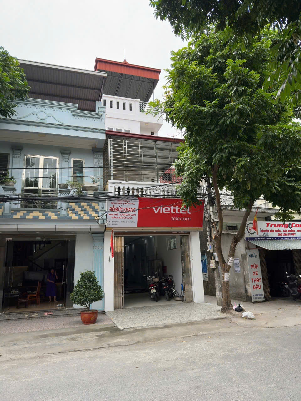 z6829883084913_9d9bf5dc5a8a89558ebc4f5d7ab65e2f