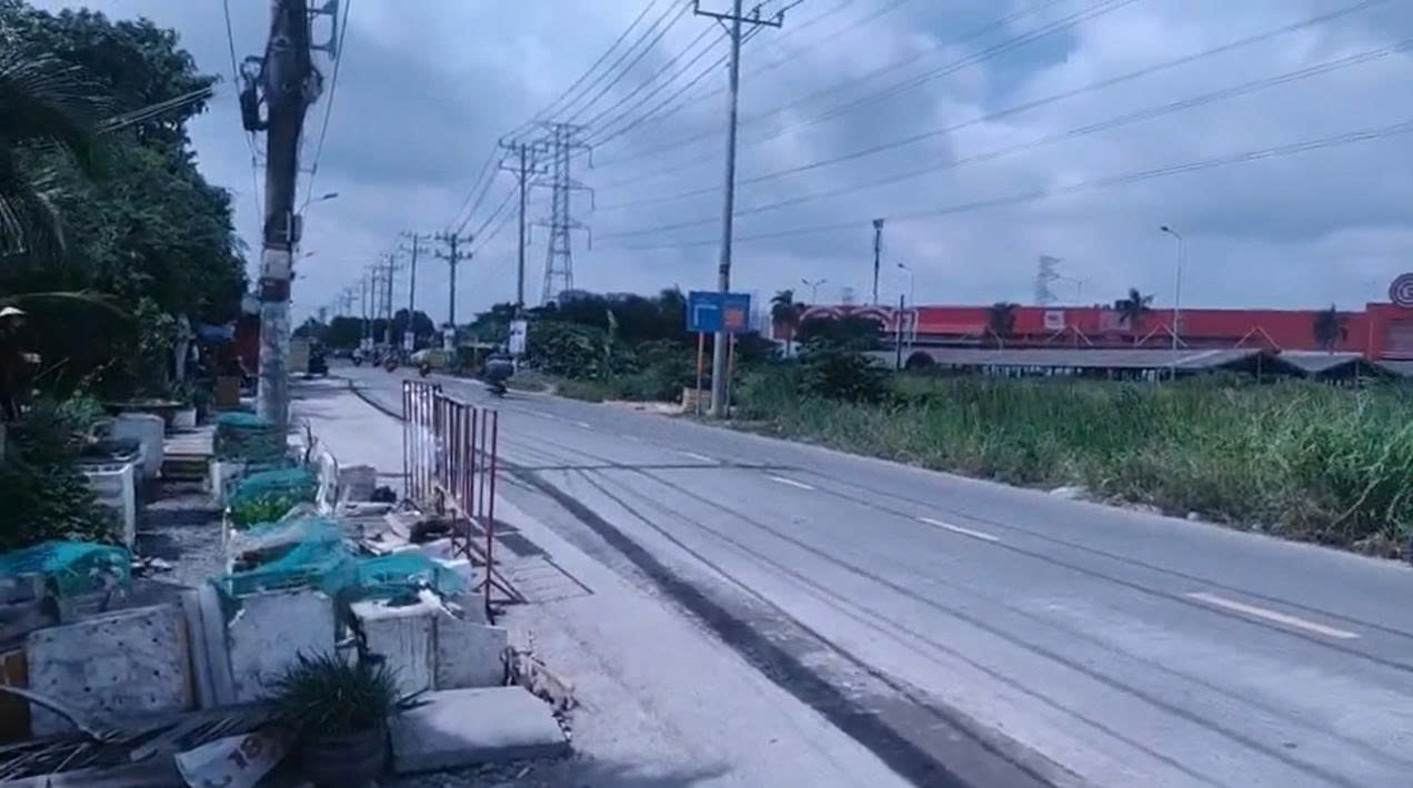 z6829883334250_16305c3a757cd6e6b78d9791a9761420