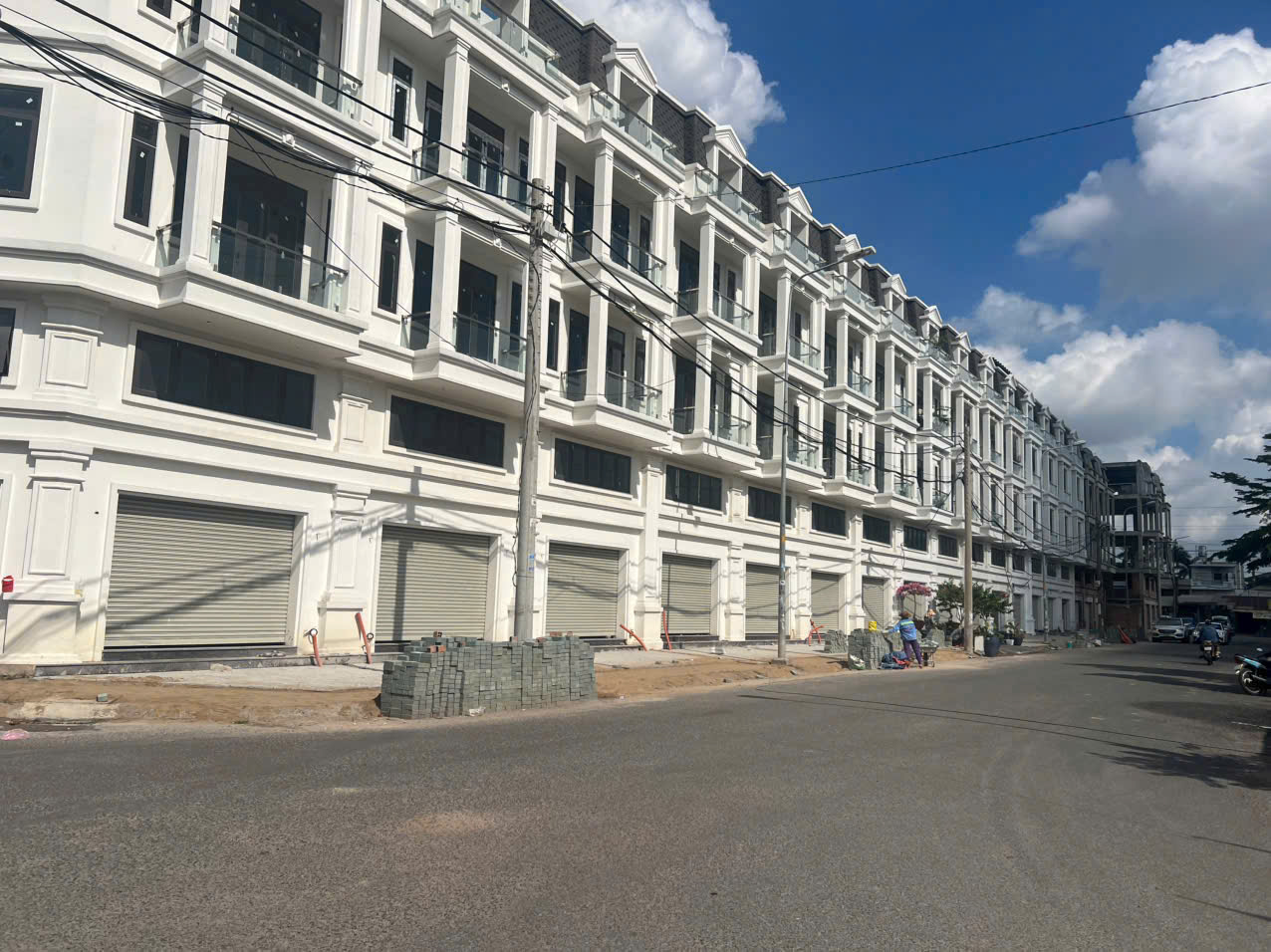 z6830145058557_13650415b4074c07fe52a51f01bf22ee