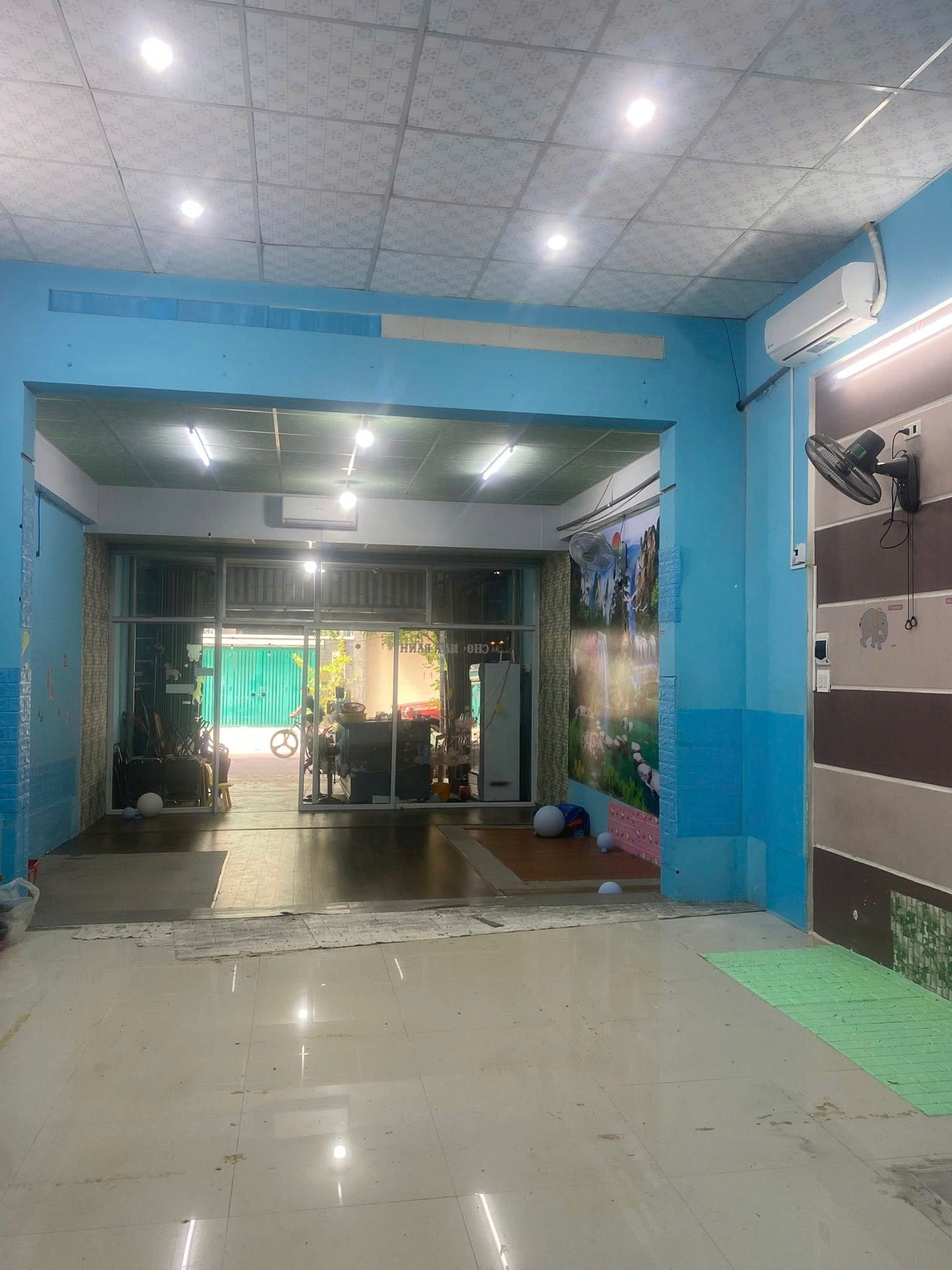 z6832401610785_8aac71daea3ab144e69e3bf33e747c0f