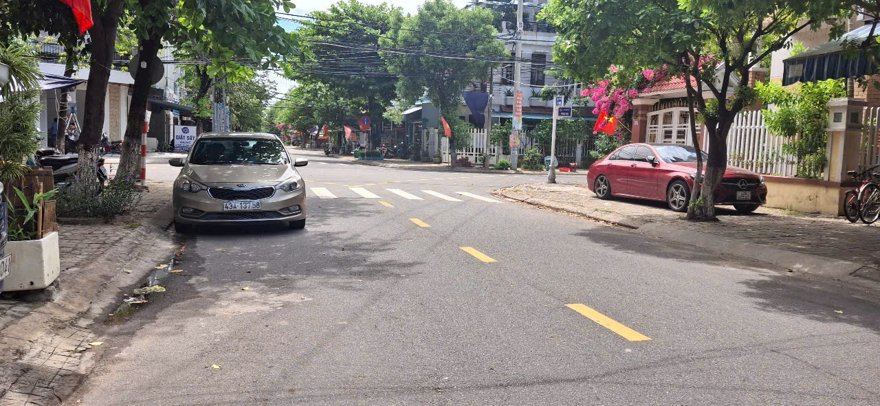 z6832580664846_9a8865d01a6e8db8e7a5f0f98e3328fc