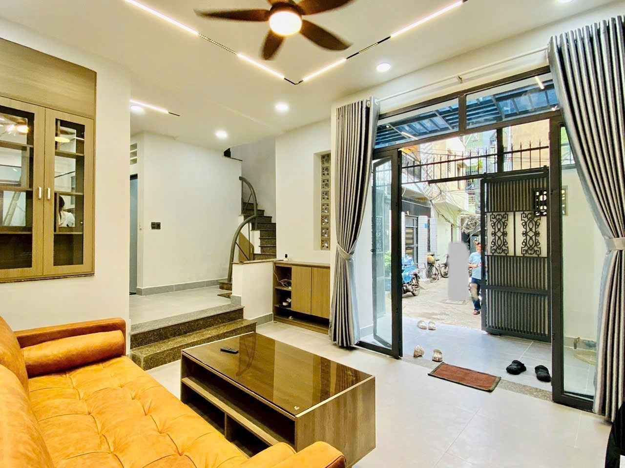 z6835541435035_c086b93dd3eb28bd162eed15701e9c6a