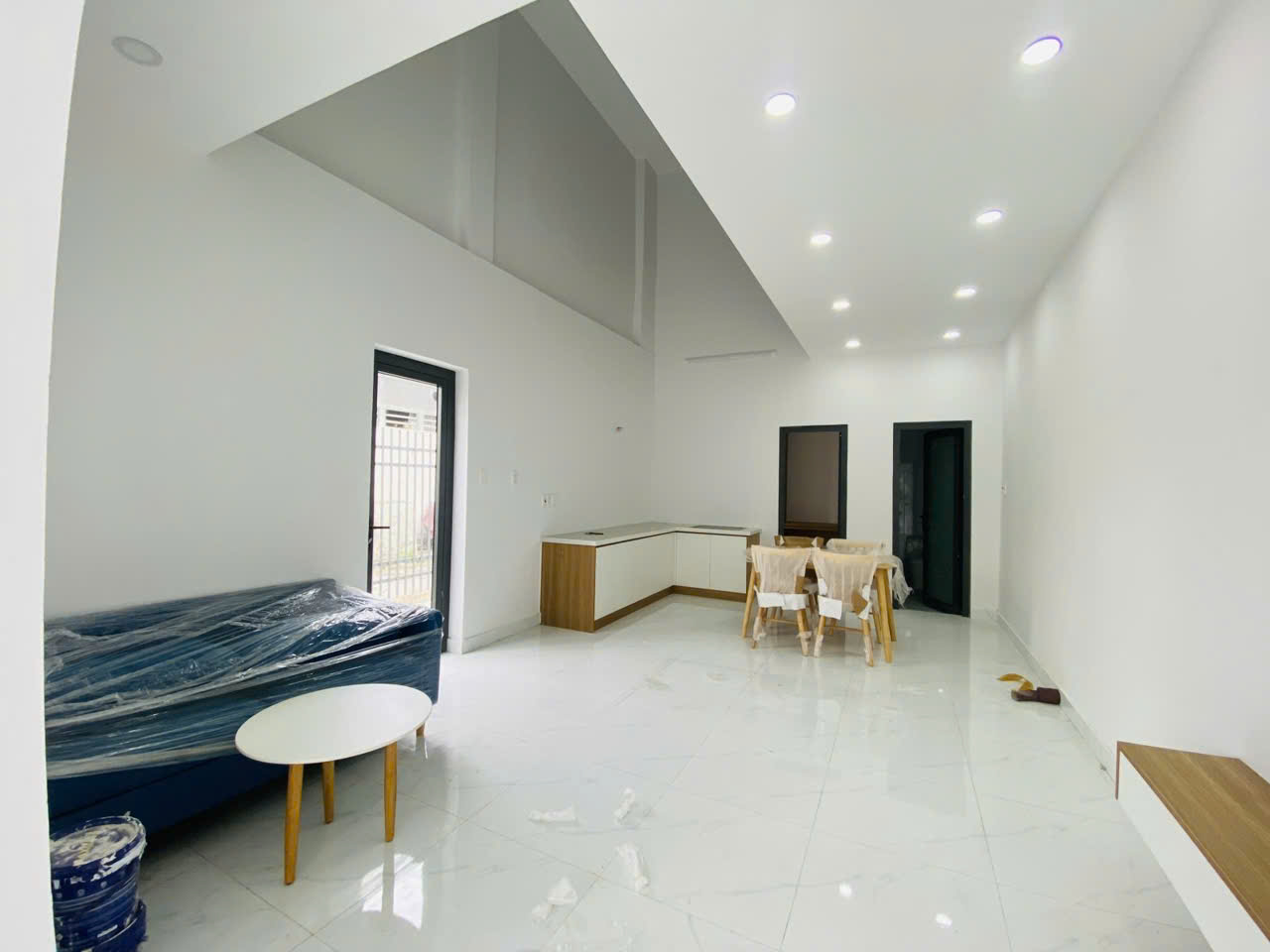 z6836051816666_3a922498f6d238a91e32c6adc69b8a6c