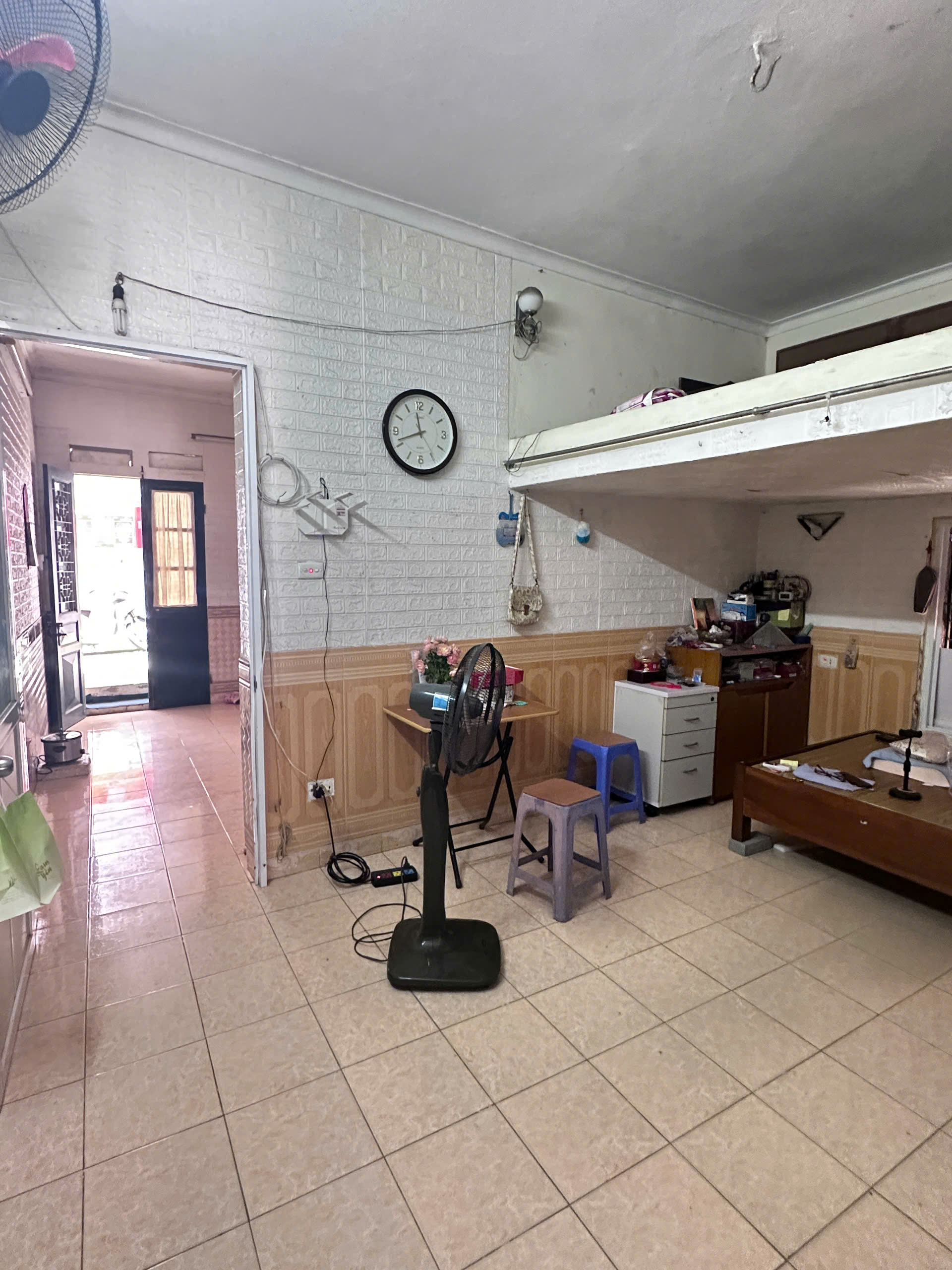 z6839464200019_e69c20908d50086afaba76271406ece5