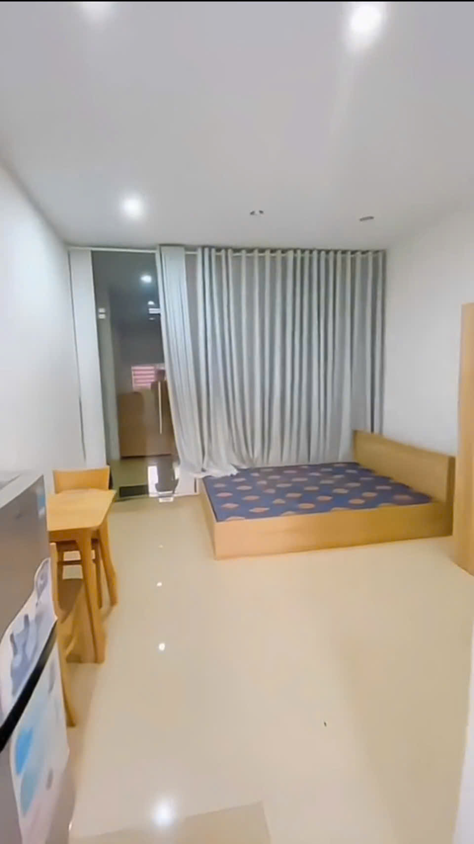 z6839820202512_1c57dc38efb1bba2294194f92ed2d76f