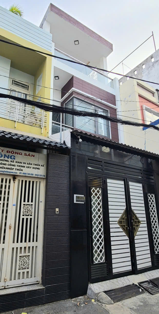 z6840351333738_074a353bc5a387c4654bb3a497f53ad3