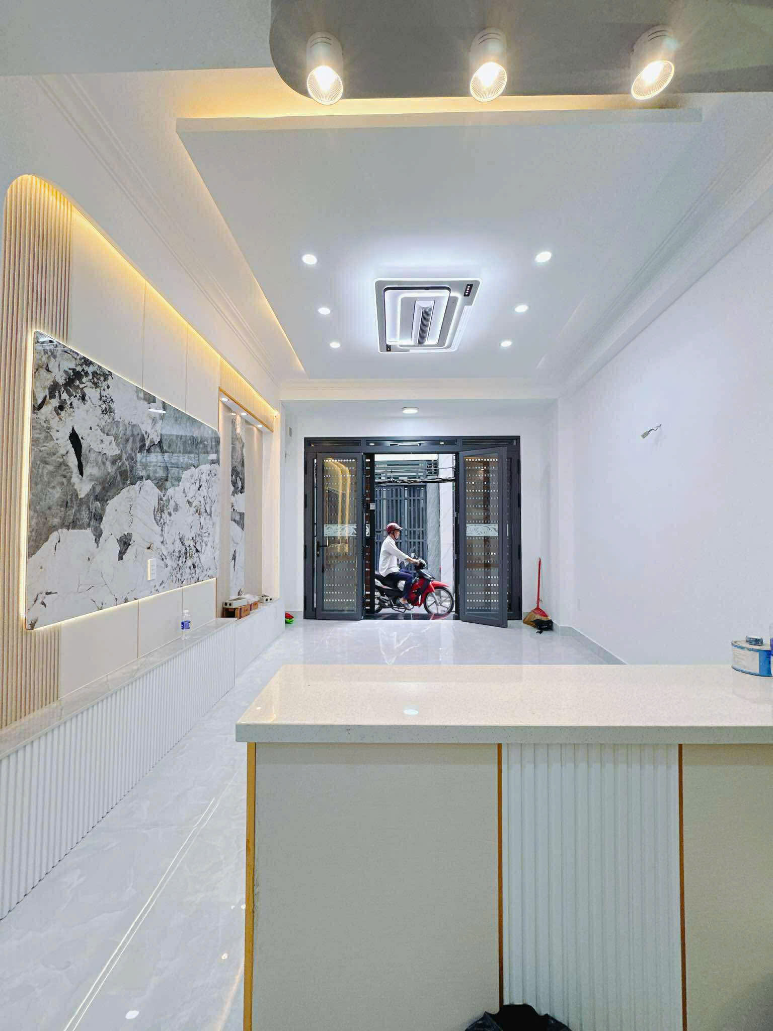 z6843566011088_994084134445cb1e696b77e417da1b3a