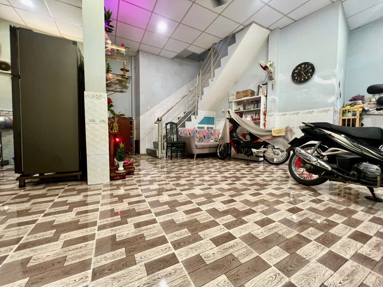 z6849009566118_24c98e064447b0fddf68addaaf89b110