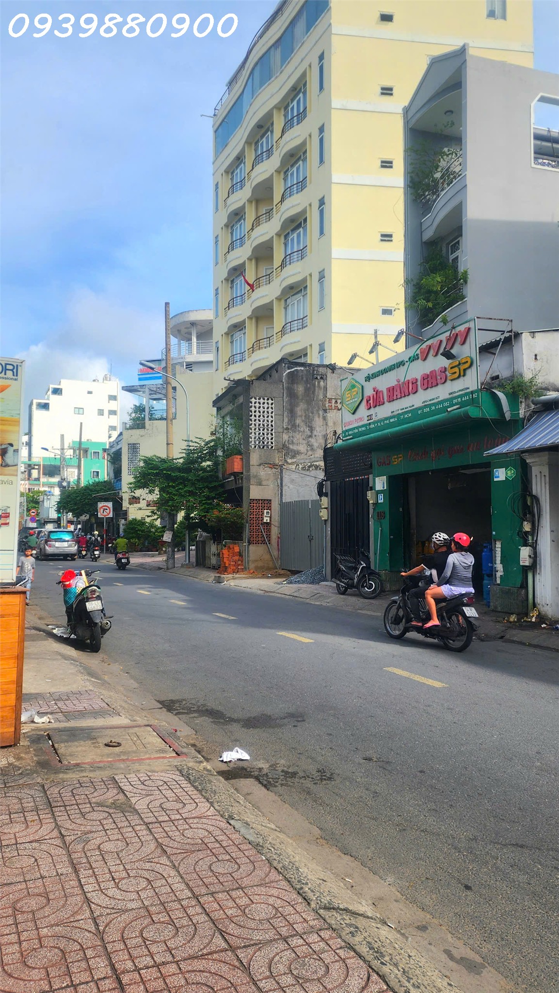 z6850891266626_8c12969515bdf94e1fa94a101c604316