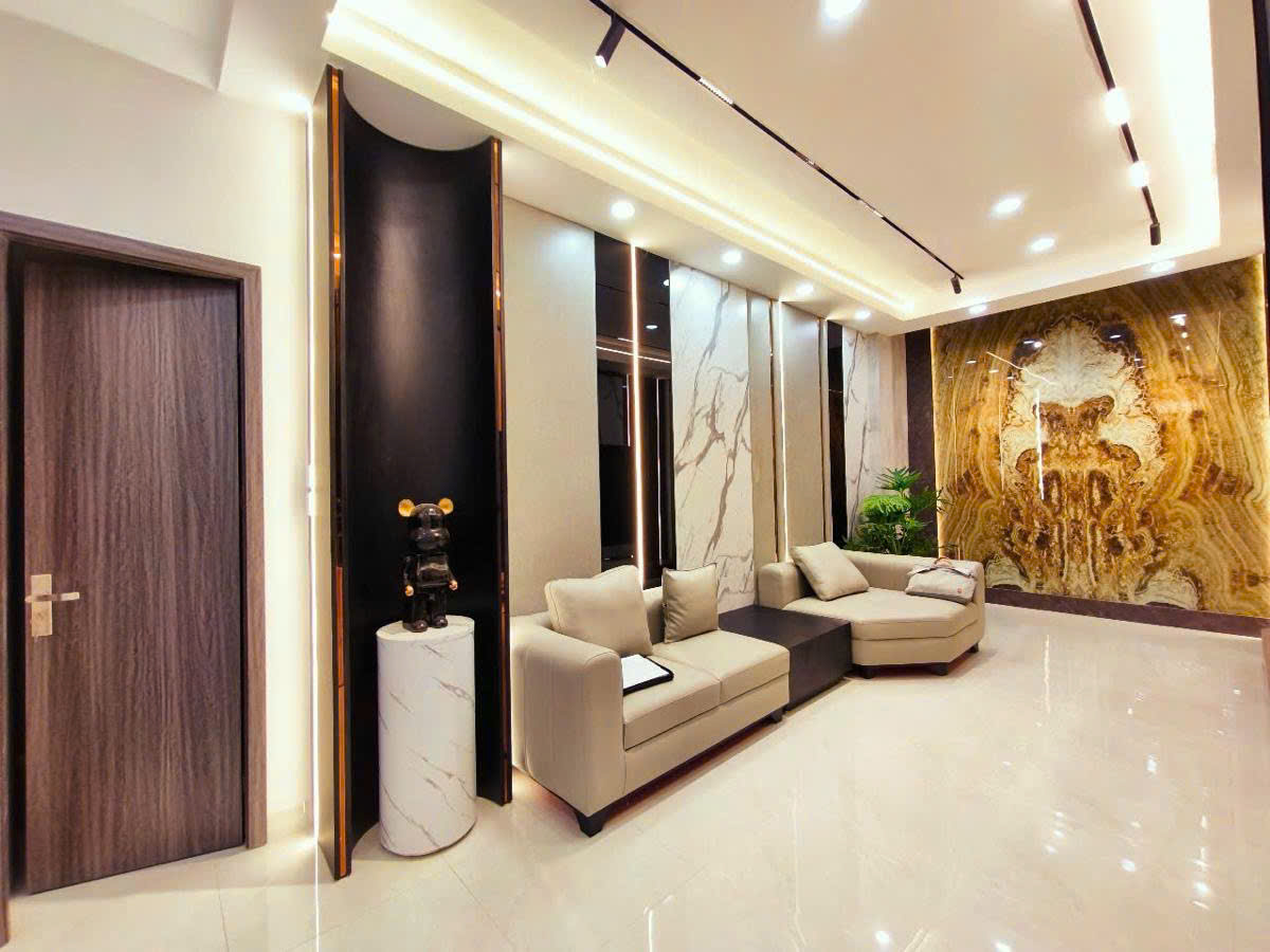 z6851814215715_8e4dd7fc51533091199833f9cf6ab234