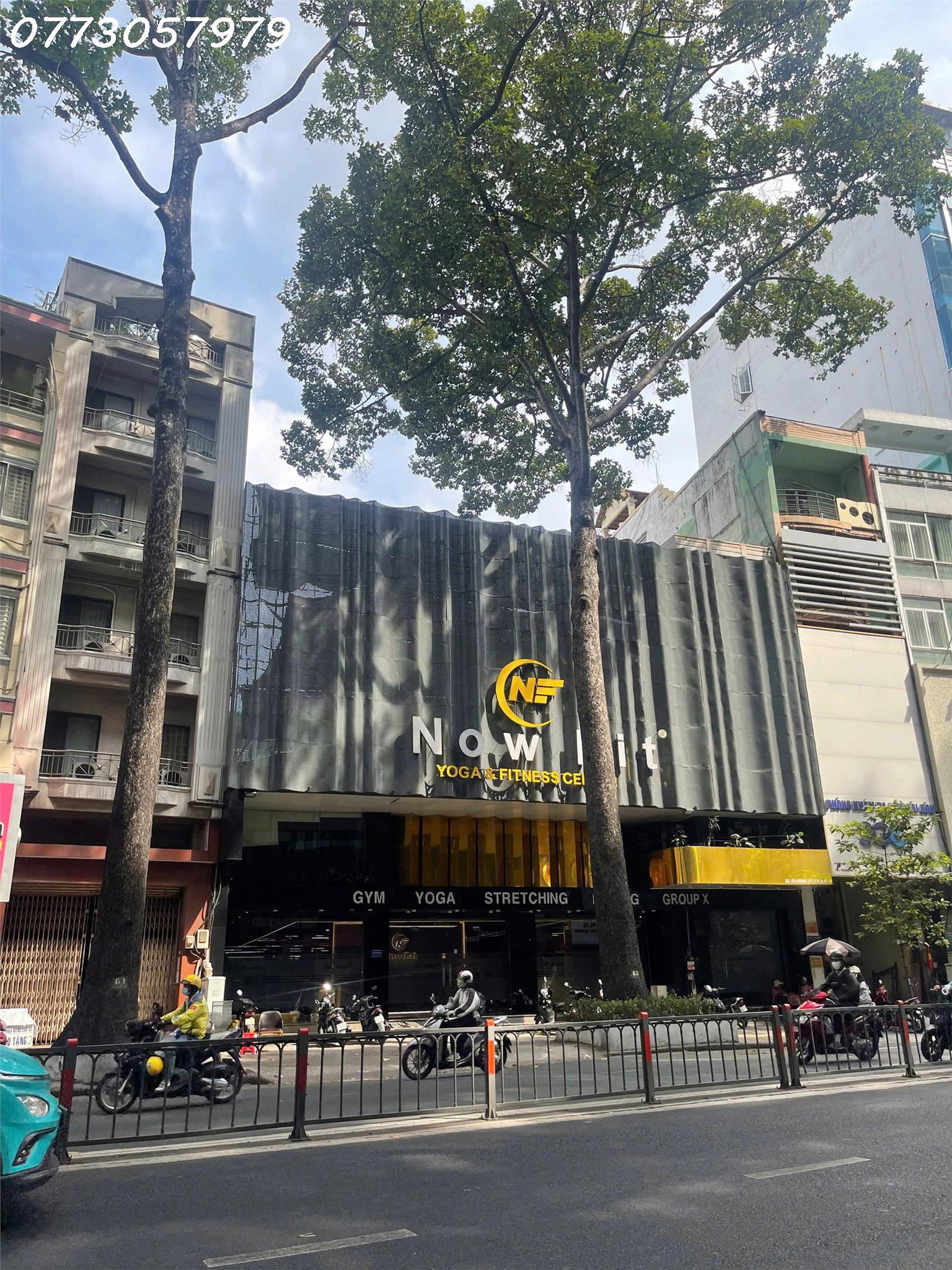 z6852434112772_469765c09a69378ba12d9fc41d814de7