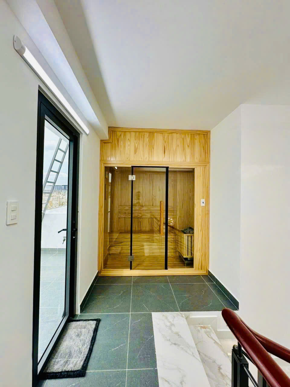 z6853329186111_f506c7253dc910adc6adc2d9e069a714