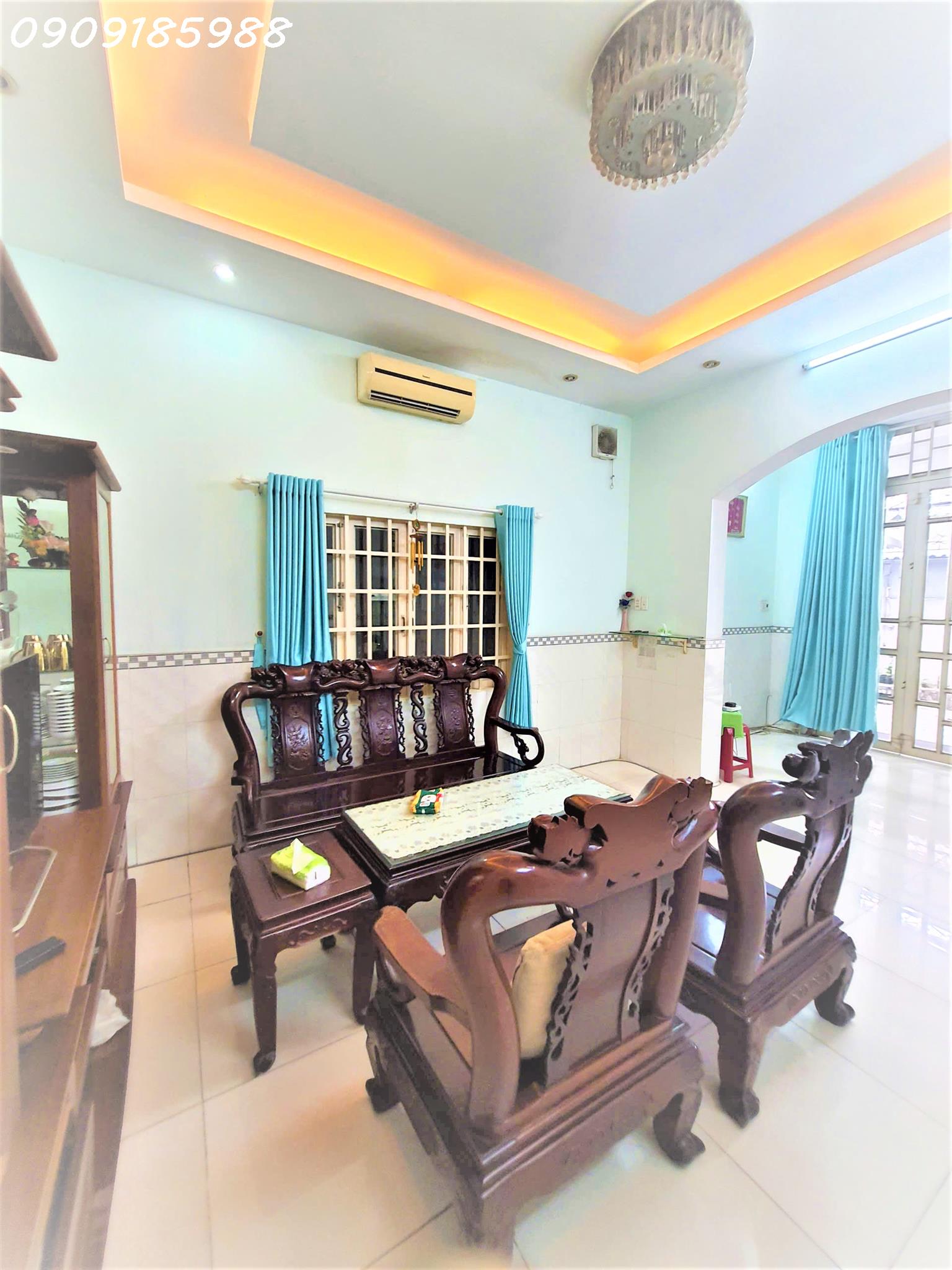 z6855416051019_42f875086df5098ce22db927baab3f84