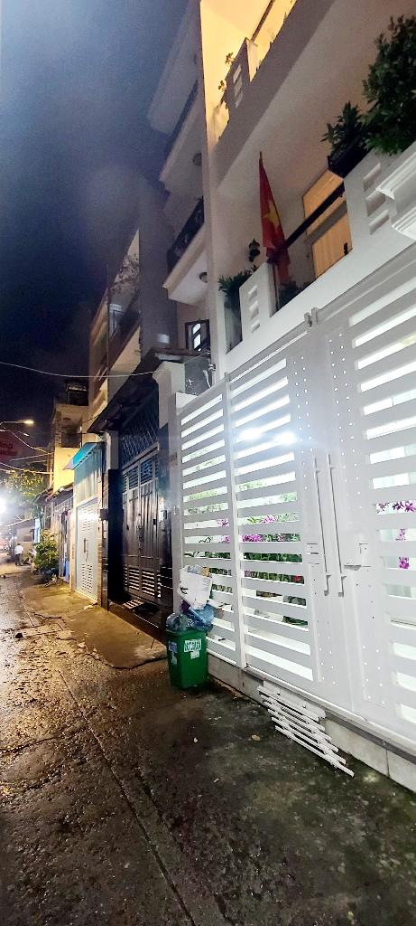 zcq-3B1F1372-m3rgyudh_38_12