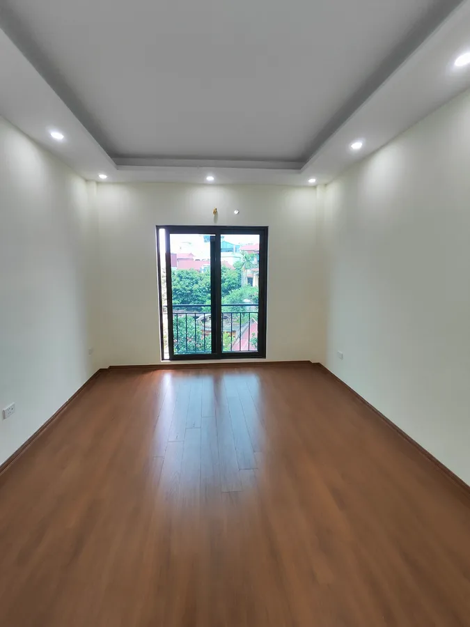 0c488411-b3df-5f66-be87-5ce14a4a4380