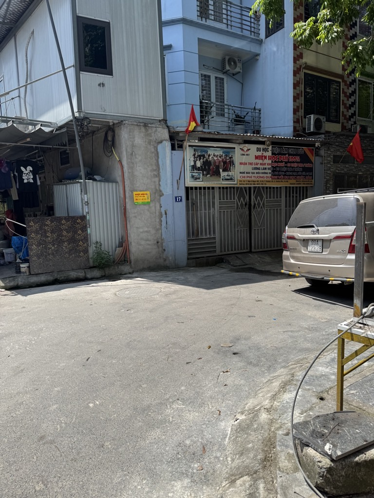 27cu-E0CE0EAC-mczz3e42_43_13