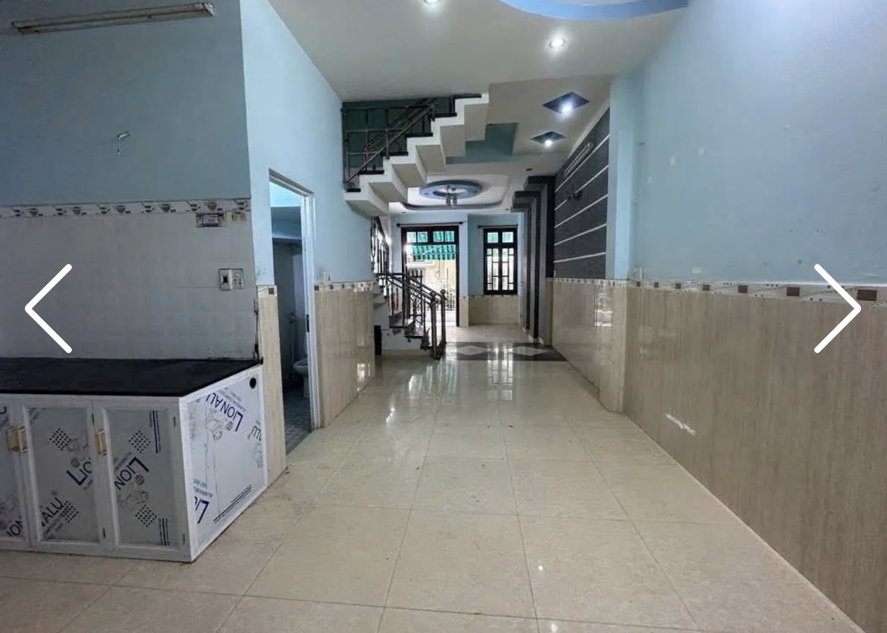 31090A46-AC86-40DE-92D2-493640DF7081